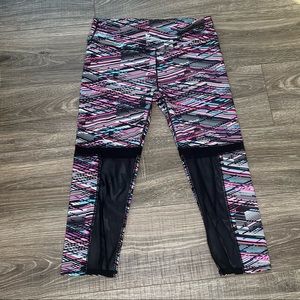 Fabletics pink and blue multicolor athletic workout capris size small wi…